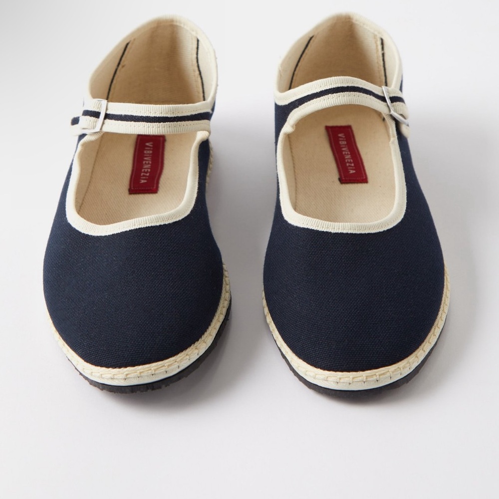 Mary Jane Flats - Vibi Venezia